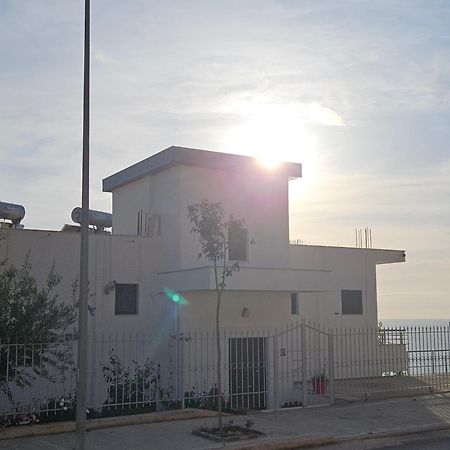 Nora'S Guesthouse Саранде Екстериор снимка
