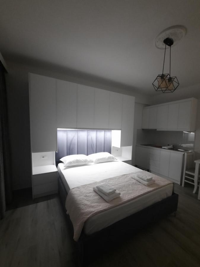 Nora'S Guesthouse Саранде Екстериор снимка