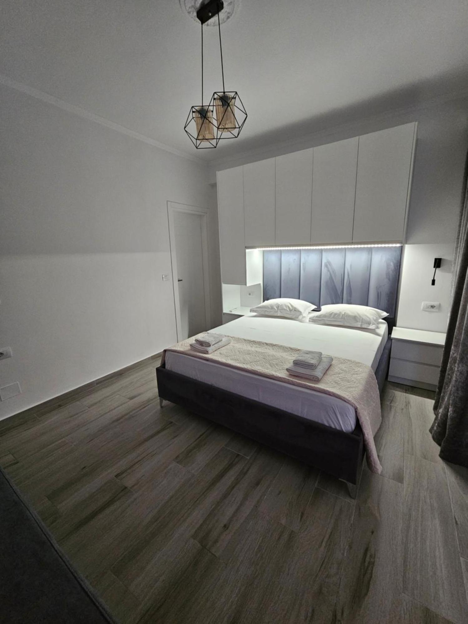 Nora'S Guesthouse Саранде Екстериор снимка