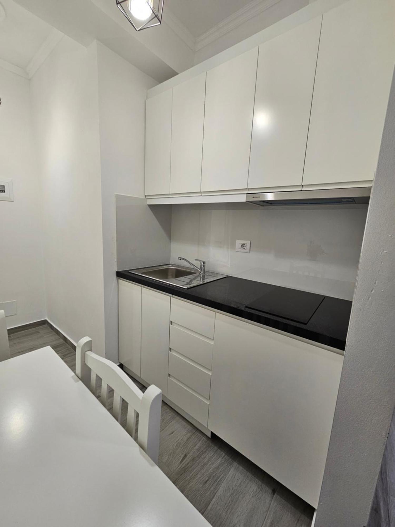 Nora'S Guesthouse Саранде Екстериор снимка